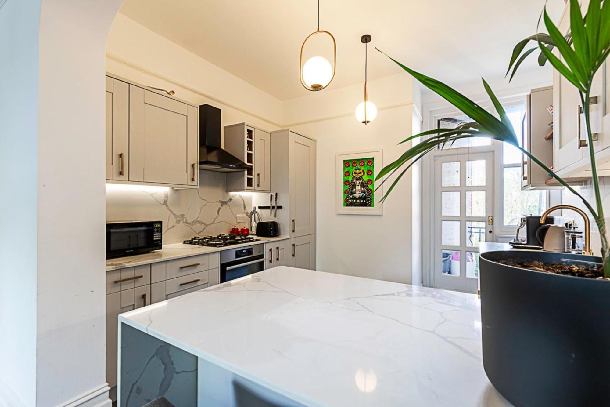 Apartment Stunning Maida Vaile