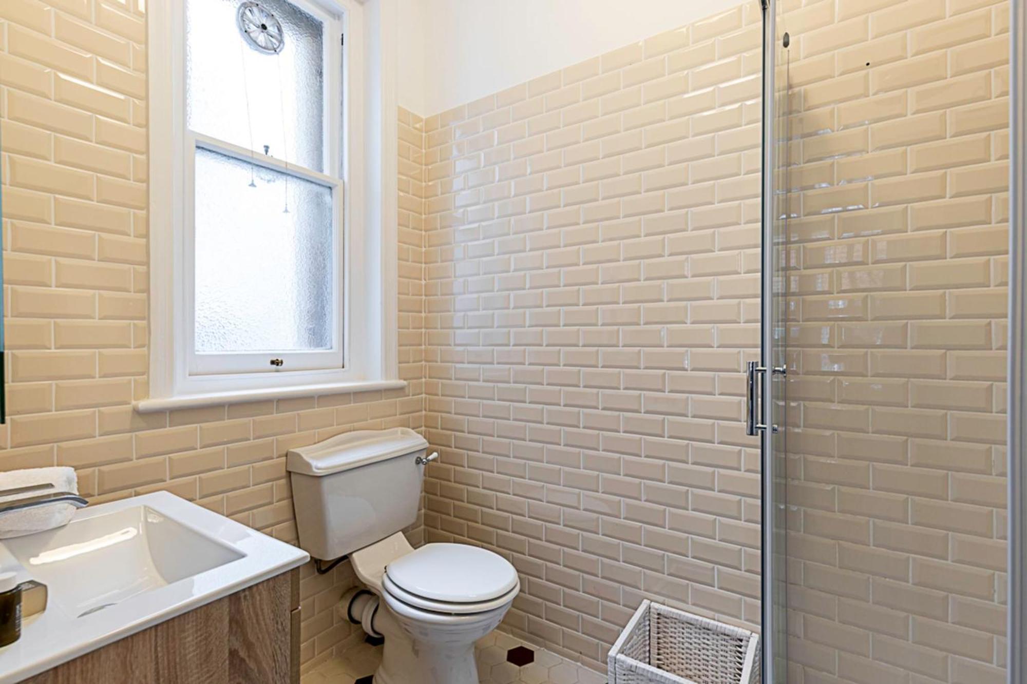 Apartment Stunning Maida Vaile London